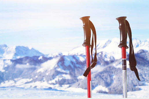 Bastones de esquí de montaña, una pieza vital tanto en la subida como en la  bajada 